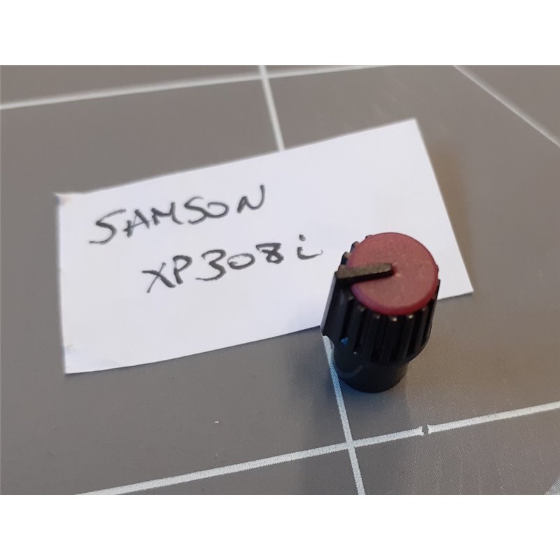Bouton plastique rouge pour Samson XP308i